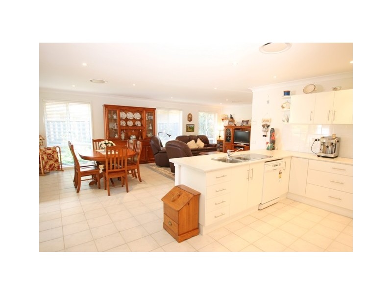 3 Lobelia Place, Hamlyn Terrace NSW 2259