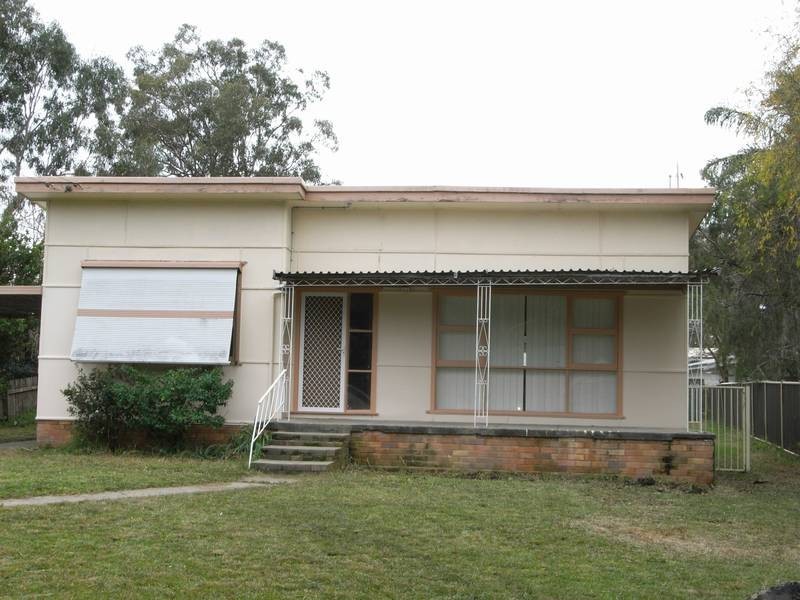 9 Howelston Road, Gorokan NSW 2263