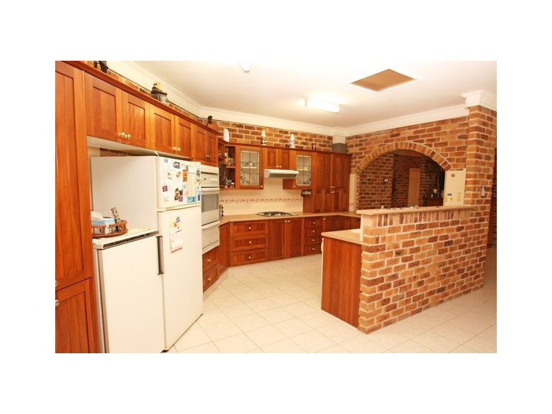 28 Albert Warner Drive, Warnervale NSW 2259