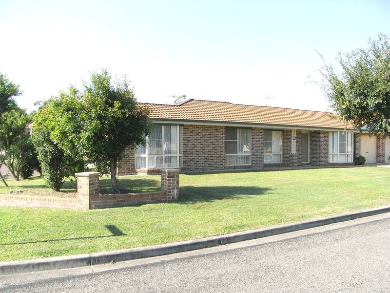 50 Christopher Crescent, Lake Haven NSW 2263