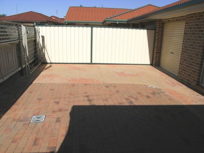 50 Christopher Crescent, Lake Haven NSW 2263