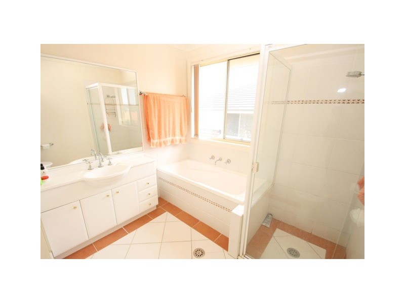 16 Watergum Road, Woongarrah NSW 2259