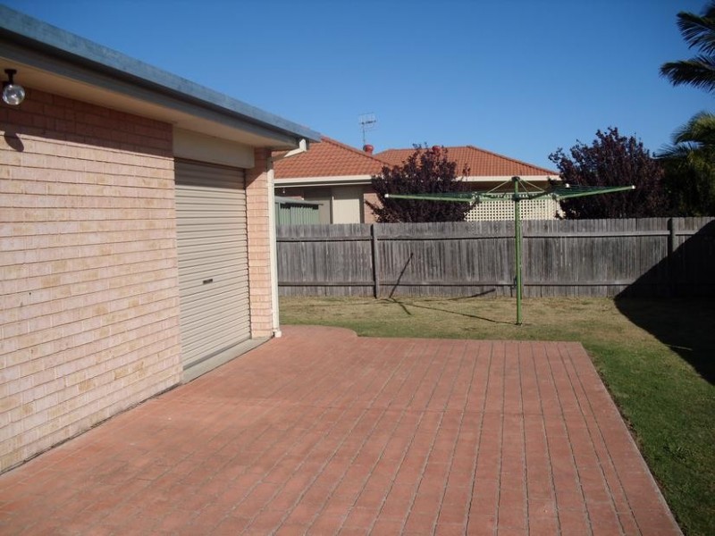 2 Skyhawk Avenue, Hamlyn Terrace NSW 2259