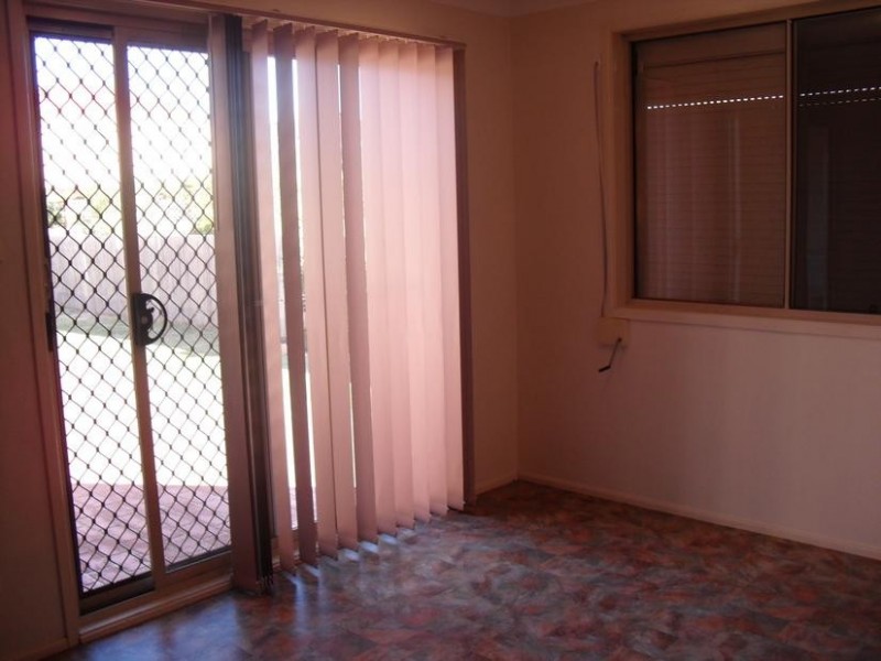 2 Skyhawk Avenue, Hamlyn Terrace NSW 2259