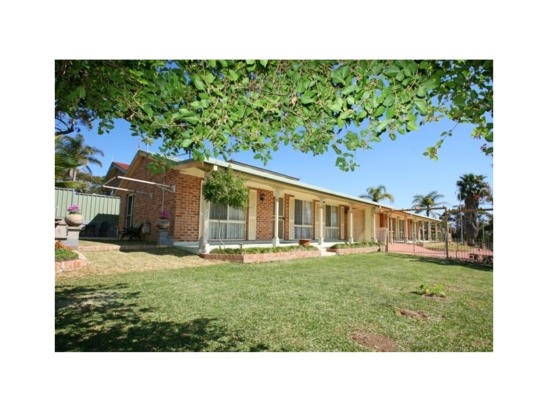 28 Courigal Street, Lake Haven NSW 2263