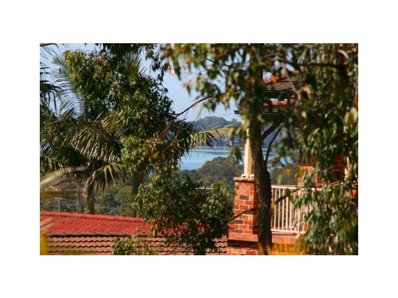 28 Courigal Street, Lake Haven NSW 2263