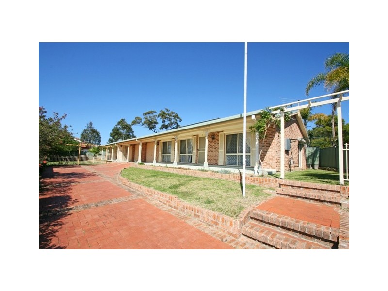 28 Courigal Street, Lake Haven NSW 2263