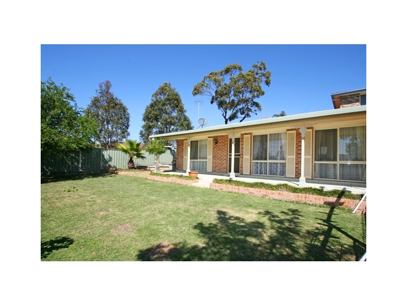 28 Courigal Street, Lake Haven NSW 2263