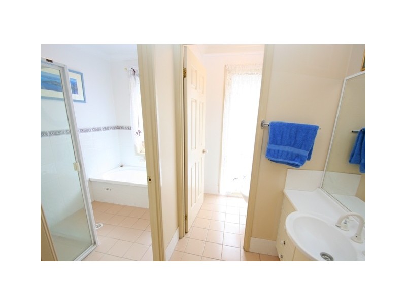 26 Belyando Crescent, Blue Haven NSW 2262