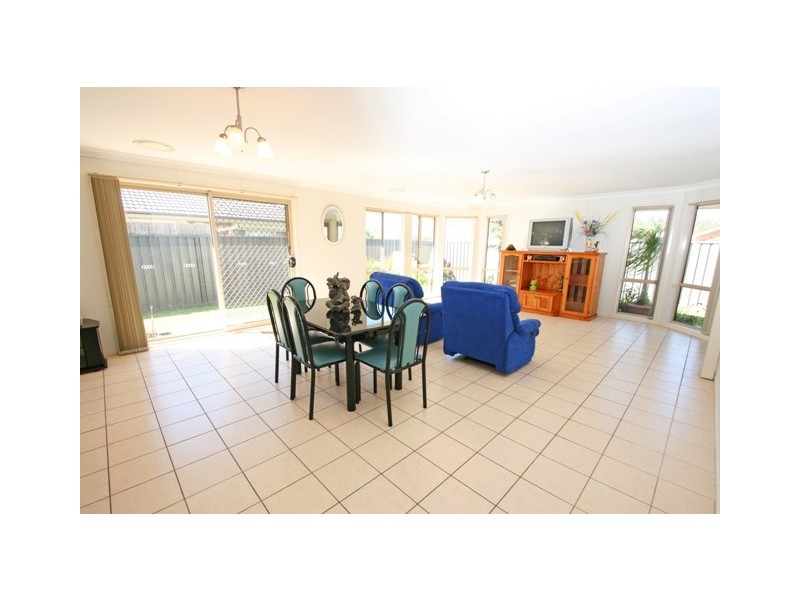 5 Fuschia Way, Hamlyn Terrace NSW 2259