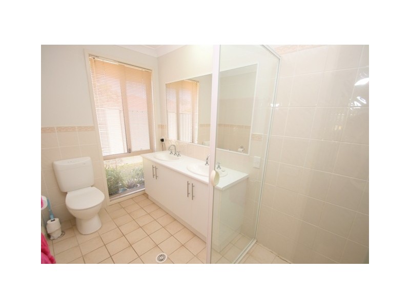 5 Fuschia Way, Hamlyn Terrace NSW 2259