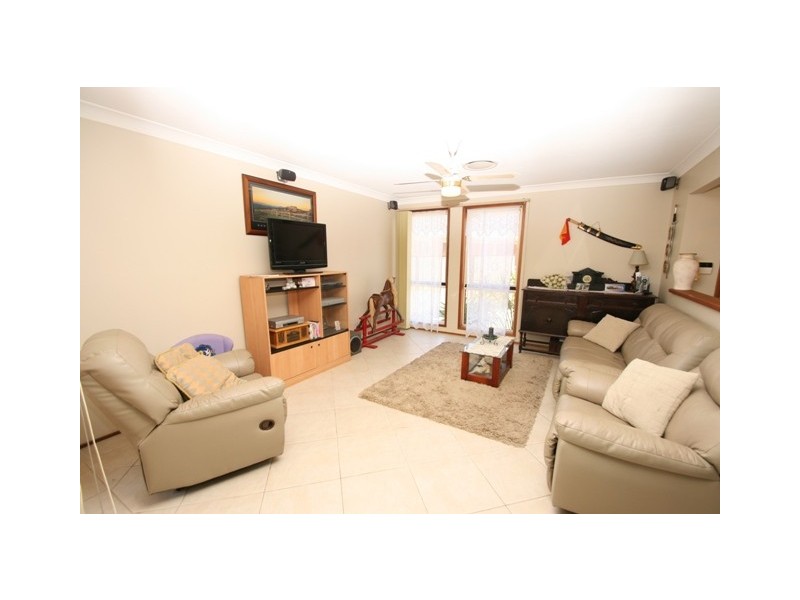 17 Farnol Place, Watanobbi NSW 2259