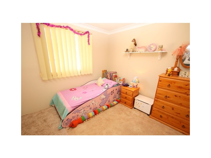 17 Farnol Place, Watanobbi NSW 2259