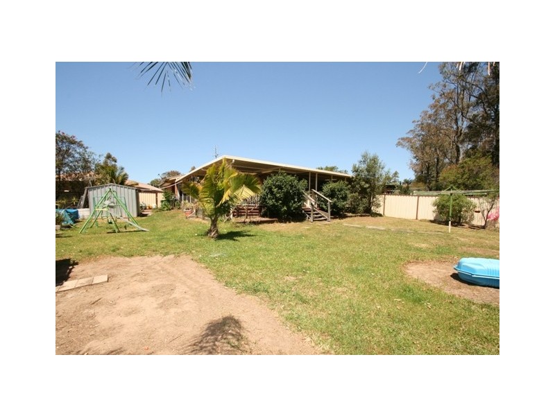 17 Farnol Place, Watanobbi NSW 2259