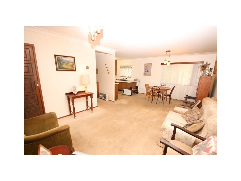 6 Gleddon Avenue, Gorokan NSW 2263