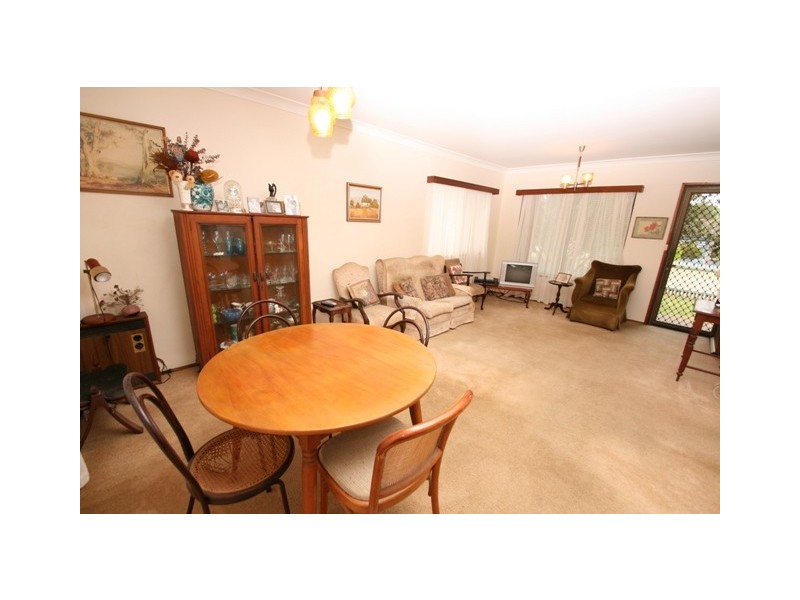 6 Gleddon Avenue, Gorokan NSW 2263