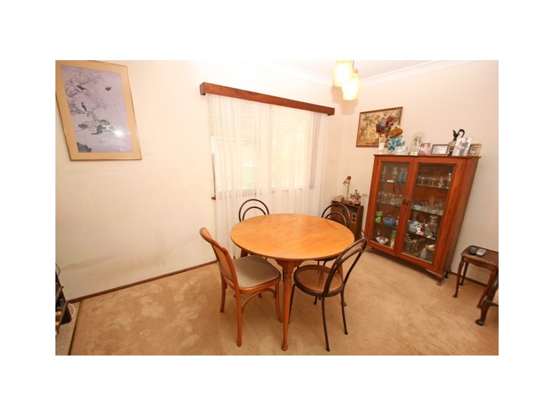 6 Gleddon Avenue, Gorokan NSW 2263