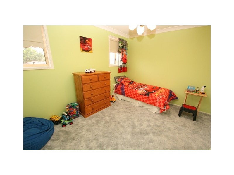 2 Archer Close, Kanwal NSW 2259