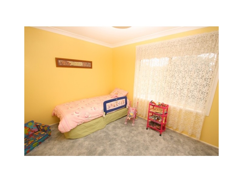 2 Archer Close, Kanwal NSW 2259