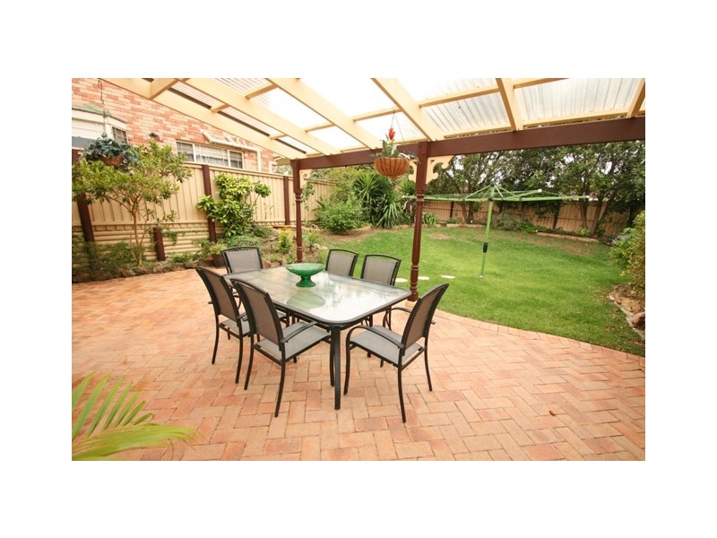 2 Archer Close, Kanwal NSW 2259