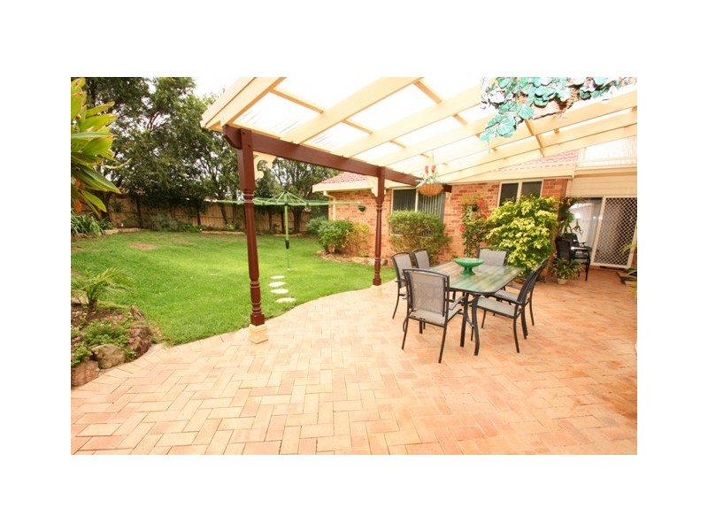 2 Archer Close, Kanwal NSW 2259