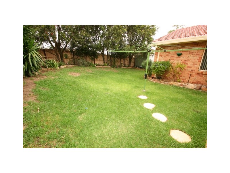 2 Archer Close, Kanwal NSW 2259