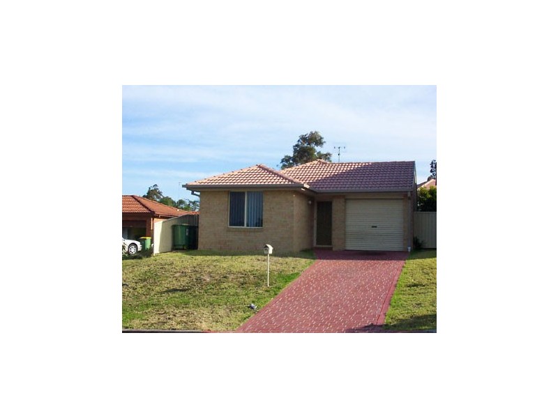 77 Gorokan Drive, Lake Haven NSW 2263