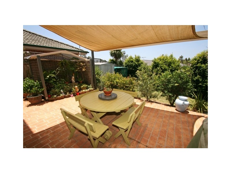 8 Arakoon Road, Woongarrah NSW 2259