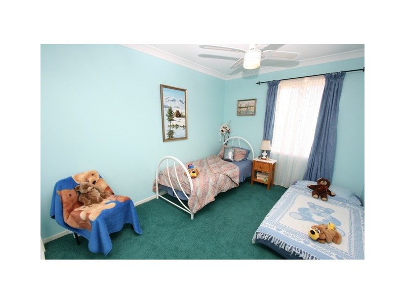 8 Arakoon Road, Woongarrah NSW 2259