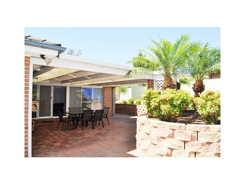 95 Gorokan Drive, Lake Haven NSW 2263