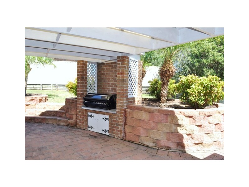 95 Gorokan Drive, Lake Haven NSW 2263