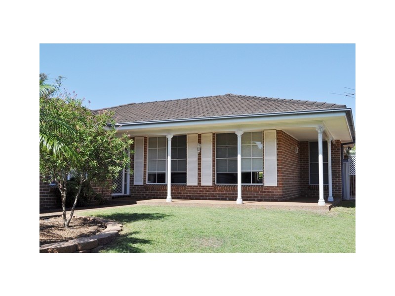 95 Gorokan Drive, Lake Haven NSW 2263