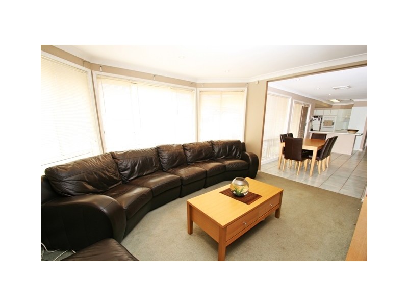 7 Ascot Close, Kanwal NSW 2259