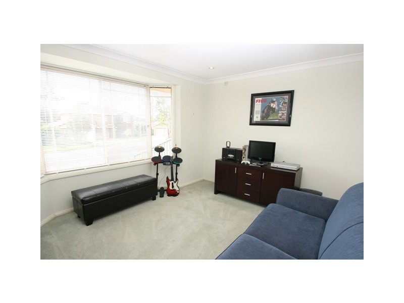 7 Ascot Close, Kanwal NSW 2259