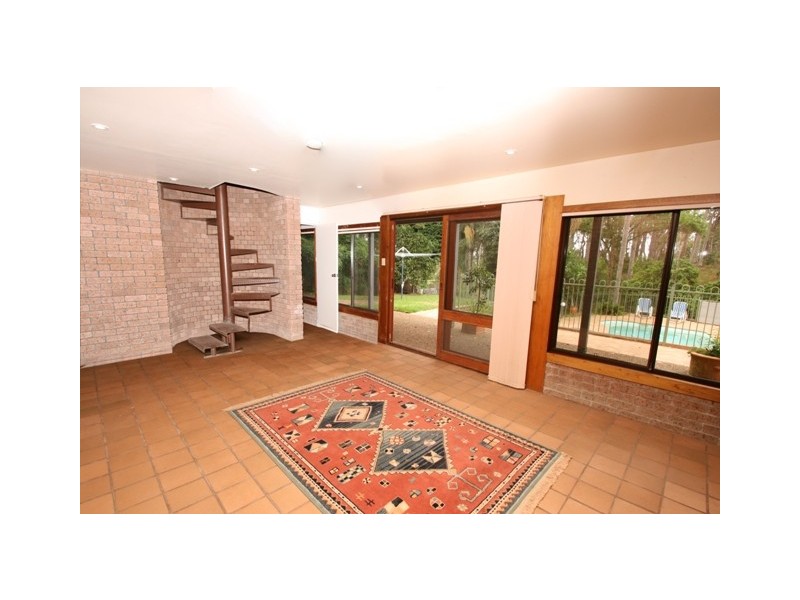 134 Marks Road, Gorokan NSW 2263