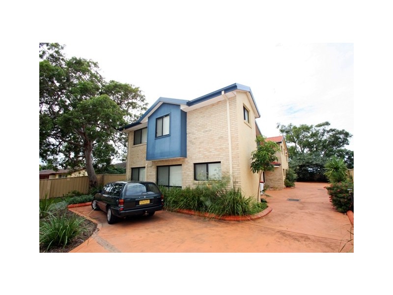 4/43 Gorokan Drive, Lake Haven NSW 2263