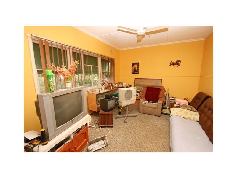 82 Minnamurra Road, Gorokan NSW 2263