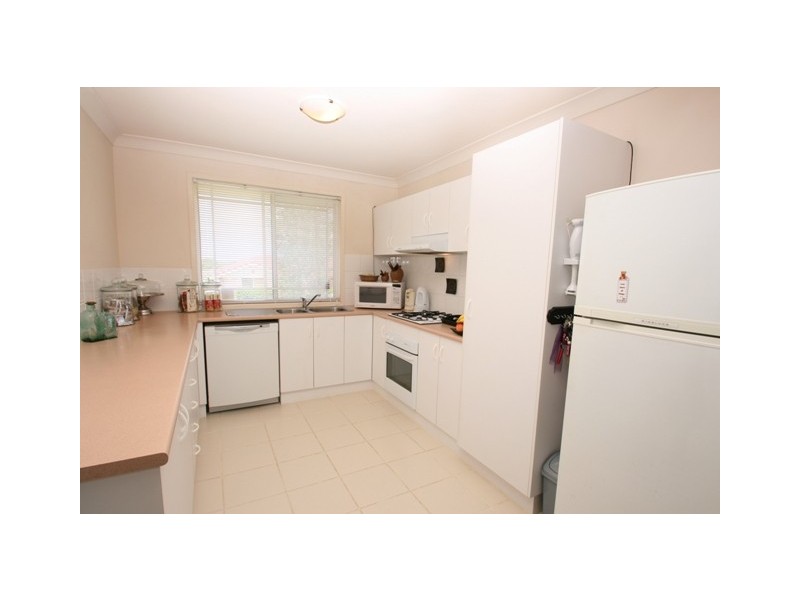 2 Menindee Avenue, Blue Haven NSW 2262