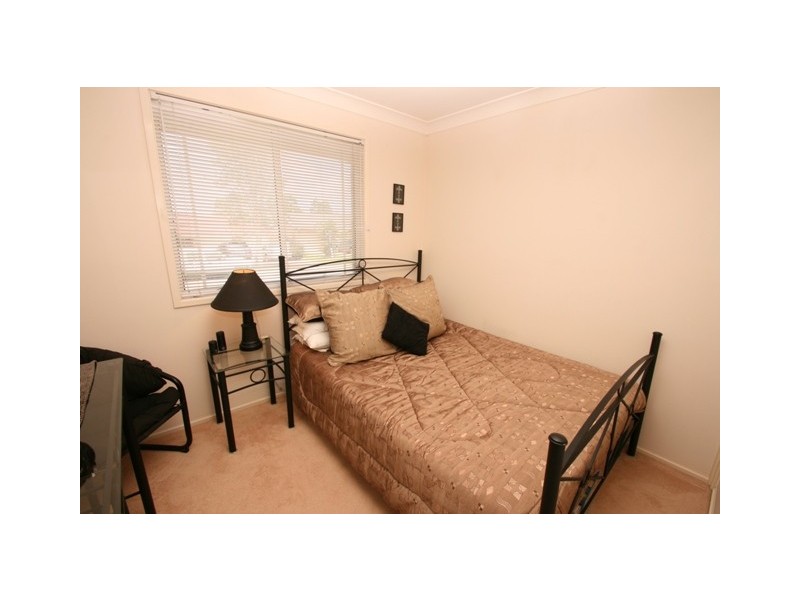 2 Menindee Avenue, Blue Haven NSW 2262