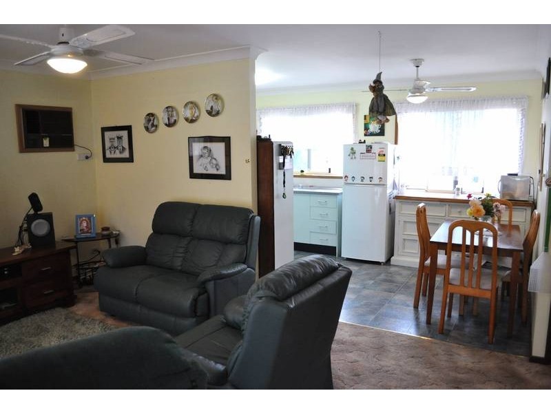 31 Somers Drive, Watanobbi NSW 2259