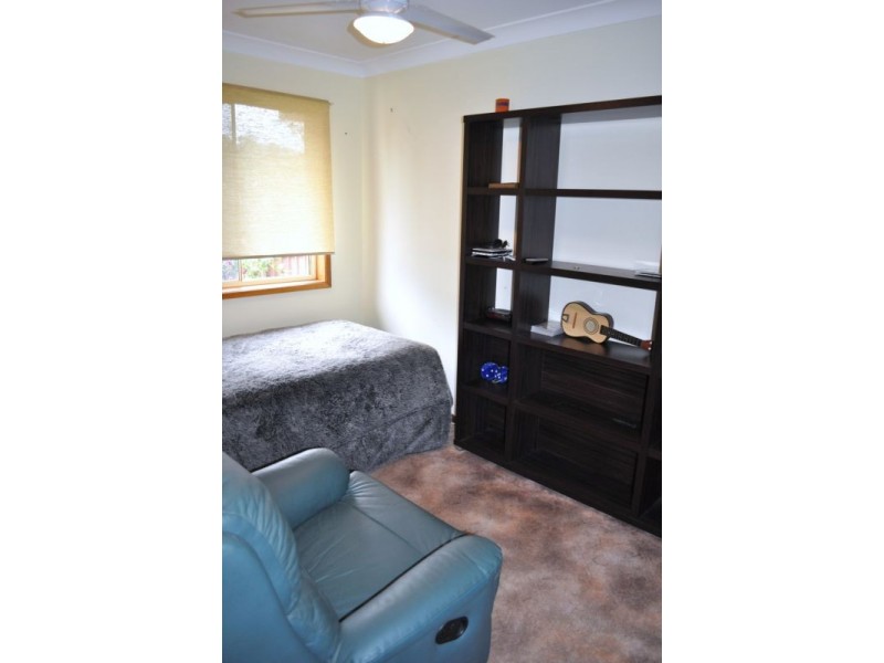 31 Somers Drive, Watanobbi NSW 2259