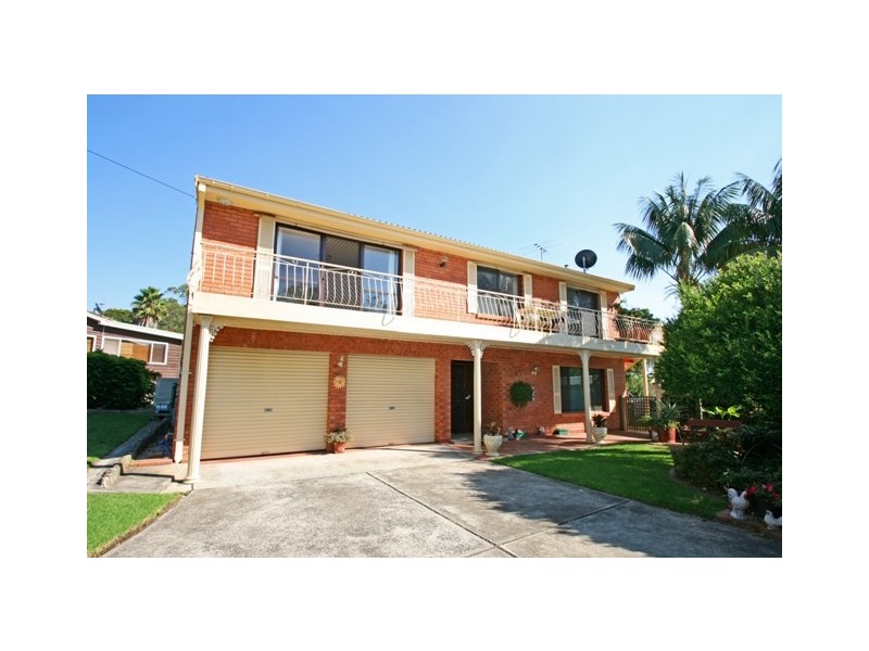 1 Stelling Avenue, Kanwal NSW 2259