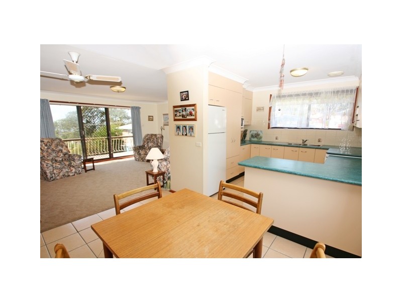 1 Stelling Avenue, Kanwal NSW 2259
