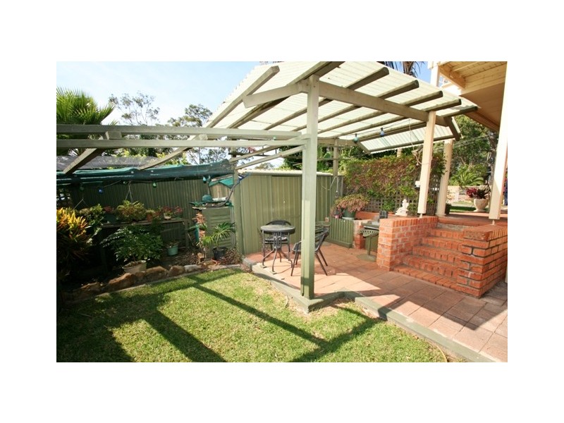 1 Stelling Avenue, Kanwal NSW 2259