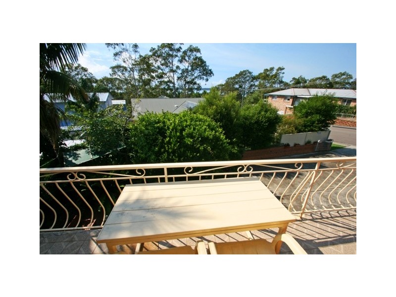 1 Stelling Avenue, Kanwal NSW 2259