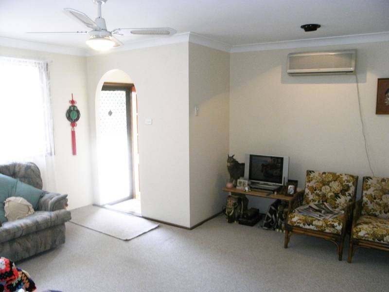 2/96 Wallarah Road, Gorokan NSW 2263