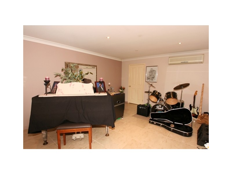 29 Belyando Crescent, Blue Haven NSW 2262