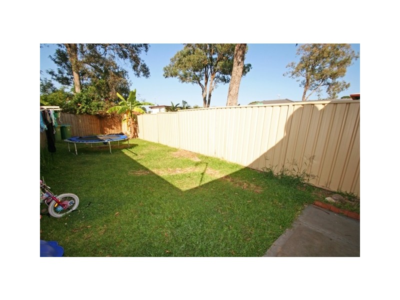 4 Danbury Avenue, Gorokan NSW 2263