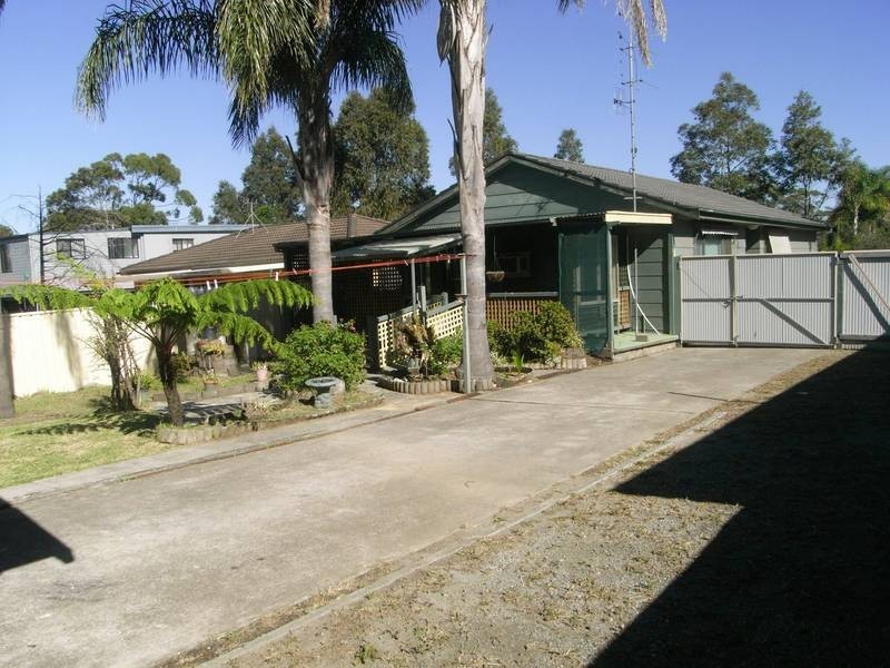 29 Swan Street, Kanwal NSW 2259