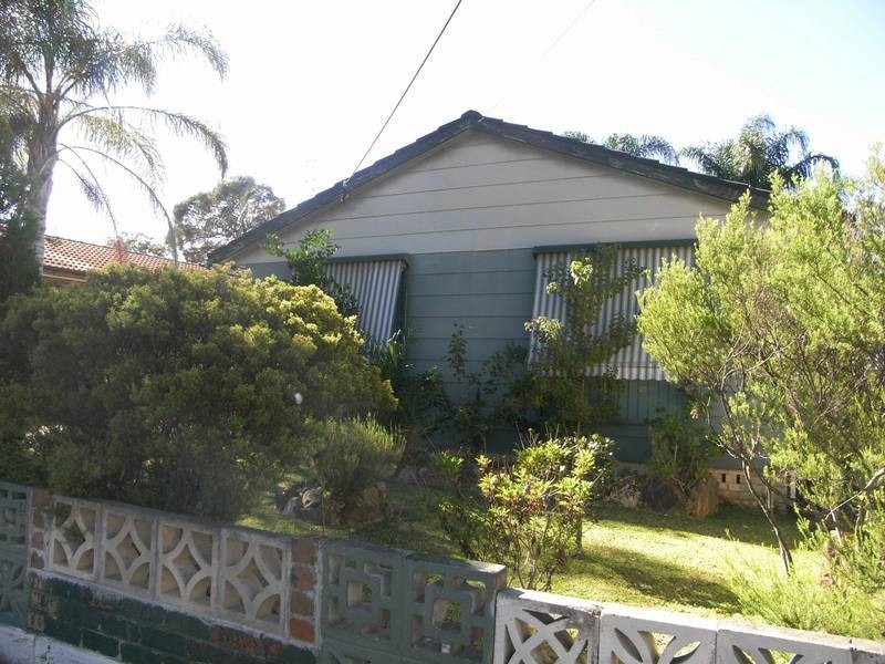 29 Swan Street, Kanwal NSW 2259